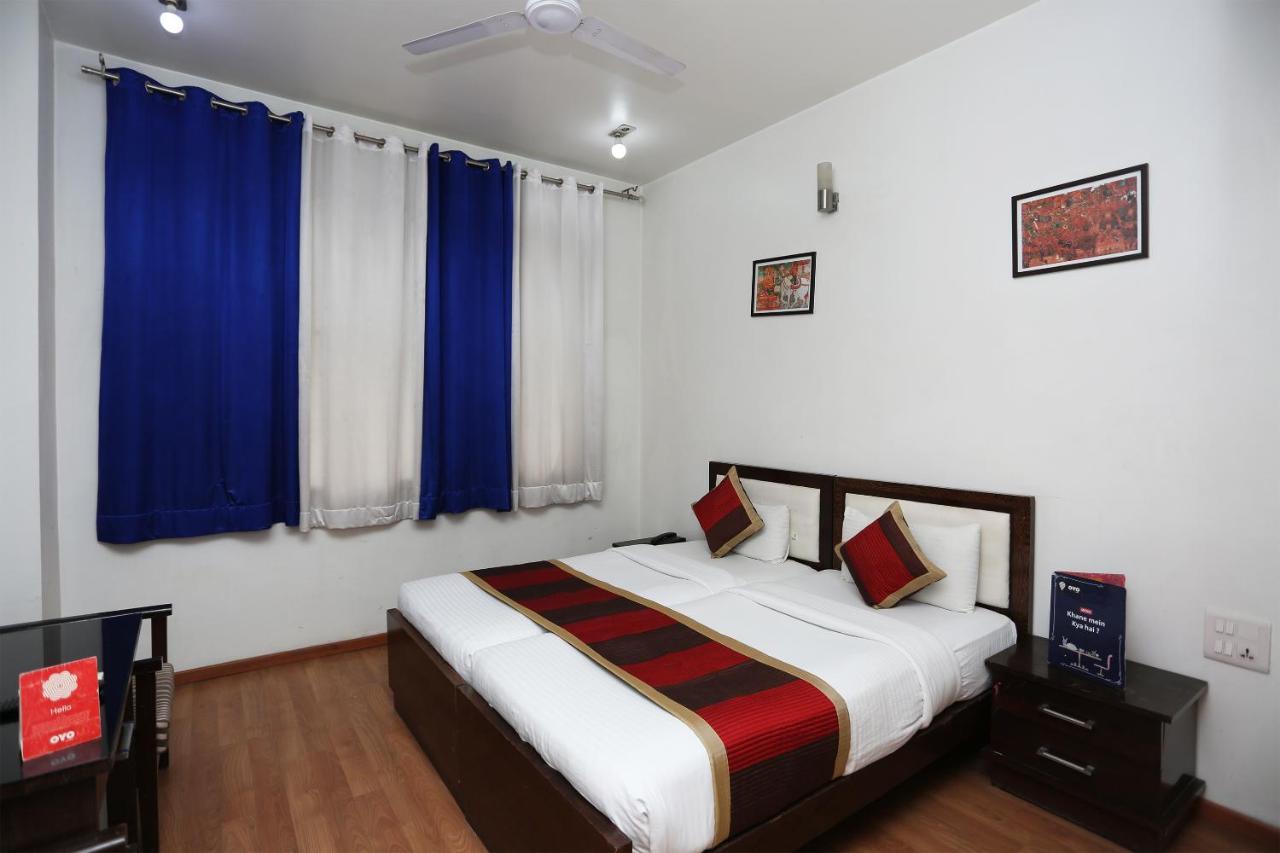 Hotel Palazzo Di Lara Газиабад Екстериор снимка