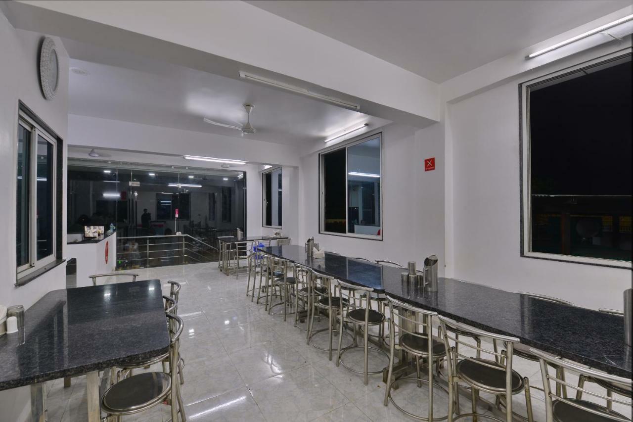 Hotel Palazzo Di Lara Газиабад Екстериор снимка